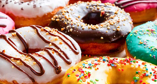 چه غذاهایی در افراد با کلسترول بالا ، مضر است؟